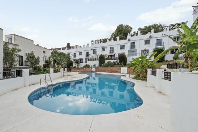 3 chambre Maison de Ville à vendre à Mijas Costa, Mijas avec piscine garage - 340 000 € (Ref: 9451706)