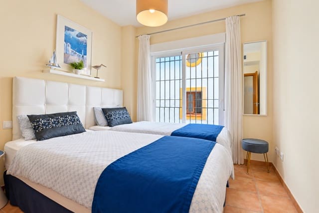 2 soveværelse Penthouse til salg i Marbella - € 399.995 (Ref: 9470120)