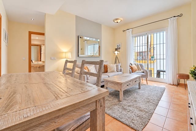 2 soveværelse Penthouse til salg i Marbella - € 399.995 (Ref: 9470120)