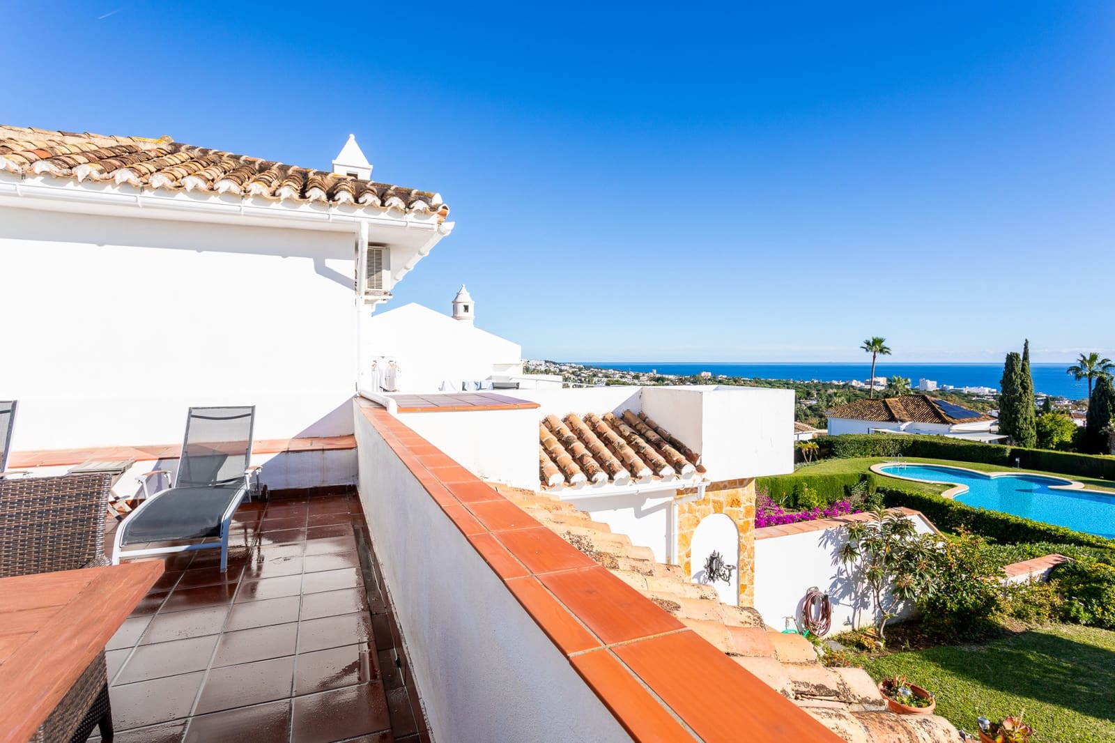 3 chambre Maison de Ville à vendre à Calahonda avec piscine garage - 719 000 € (Ref: 9471892)