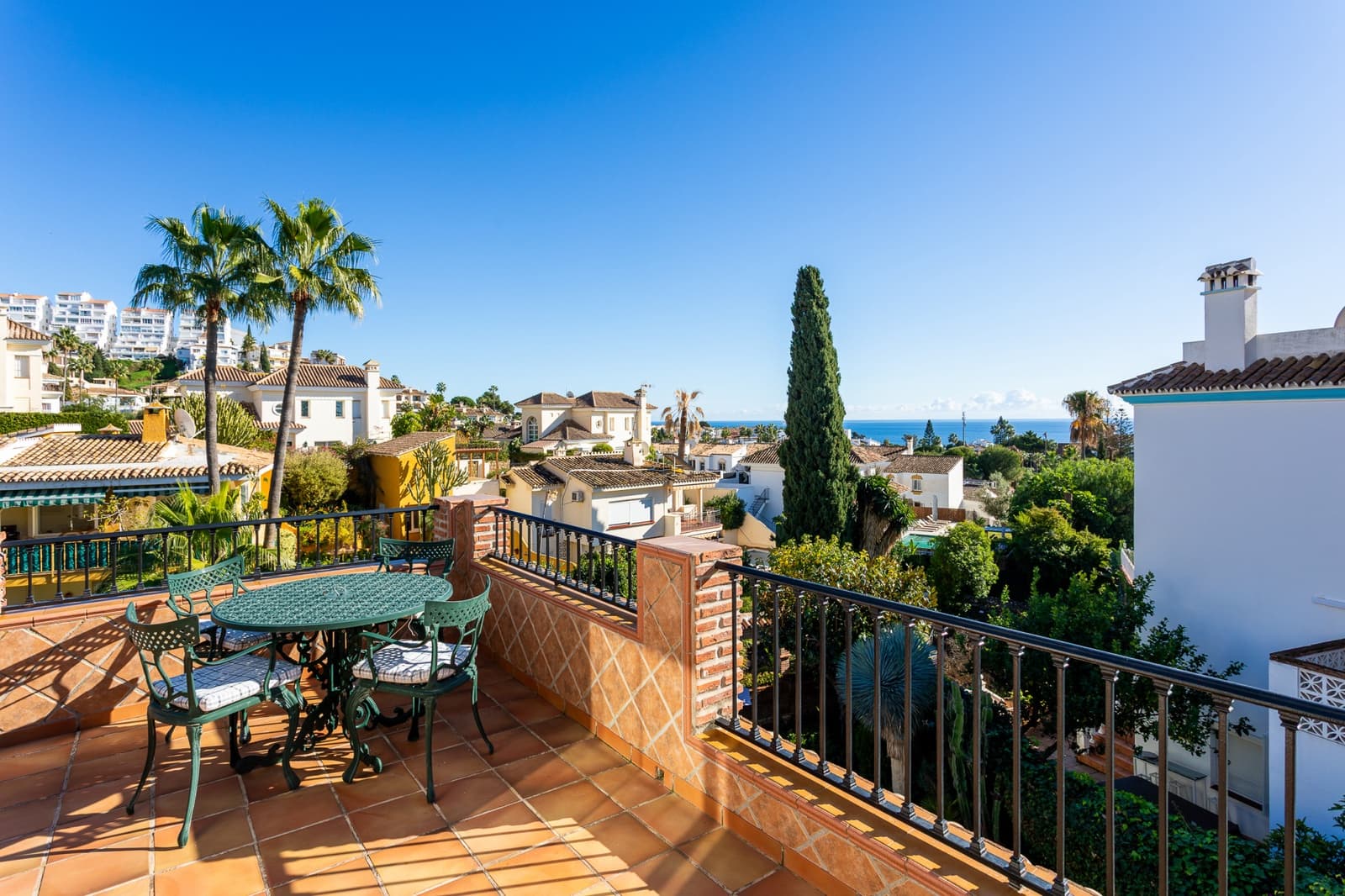 5 bedroom Villa for sale in Riviera del Sol with pool garage - € 1,095,000 (Ref: 9473658)