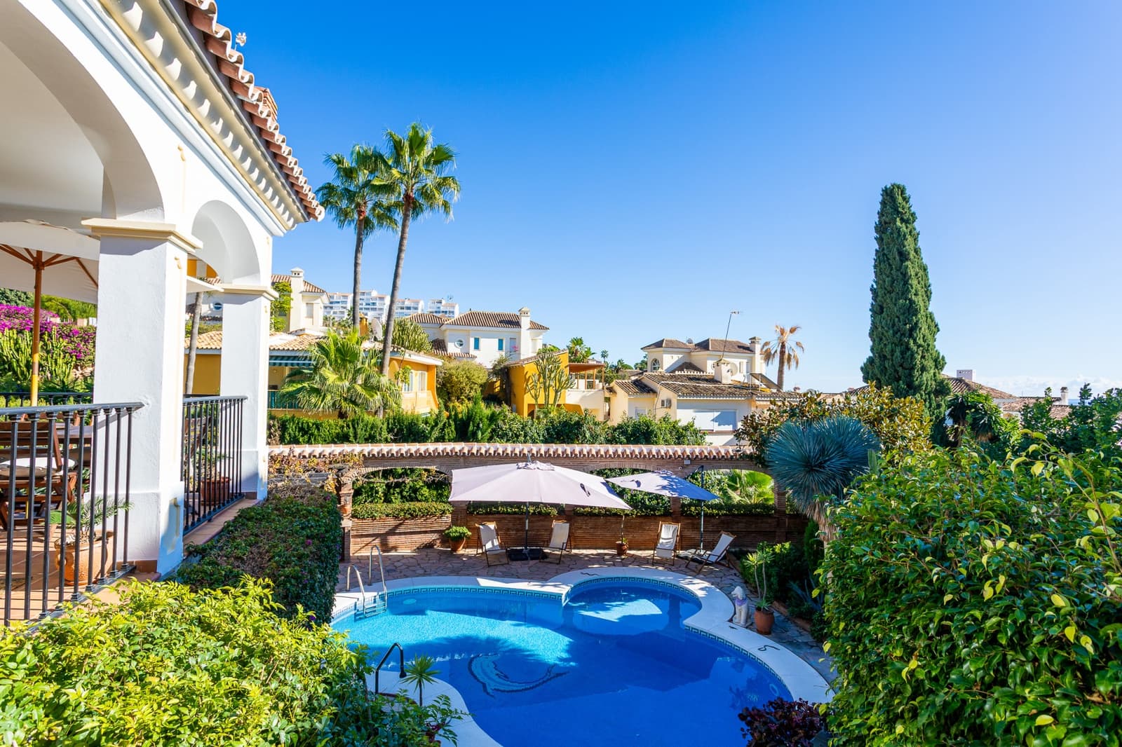 5 bedroom Villa for sale in Riviera del Sol with pool garage - € 1,095,000 (Ref: 9473658)