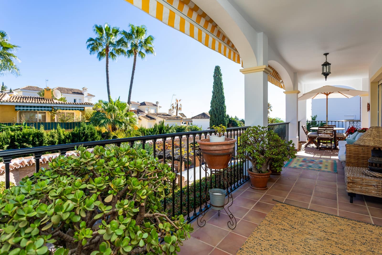 5 bedroom Villa for sale in Riviera del Sol with pool garage - € 1,095,000 (Ref: 9473658)