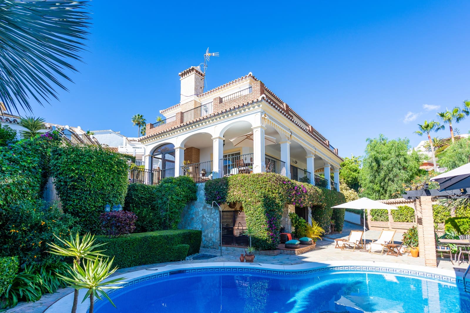 5 bedroom Villa for sale in Riviera del Sol with pool garage - € 1,095,000 (Ref: 9473658)
