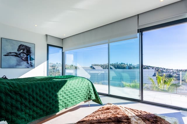 3 sovrum Villa till salu i La Cala de Mijas, Mijas med pool garage - 1 550 000 € (Ref: 9473659)