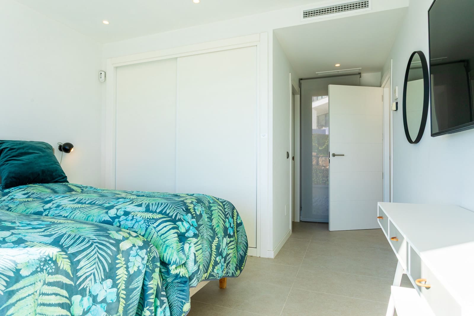 3 bedroom Villa for sale in La Cala de Mijas with pool garage - € 1,550,000 (Ref: 9473659)