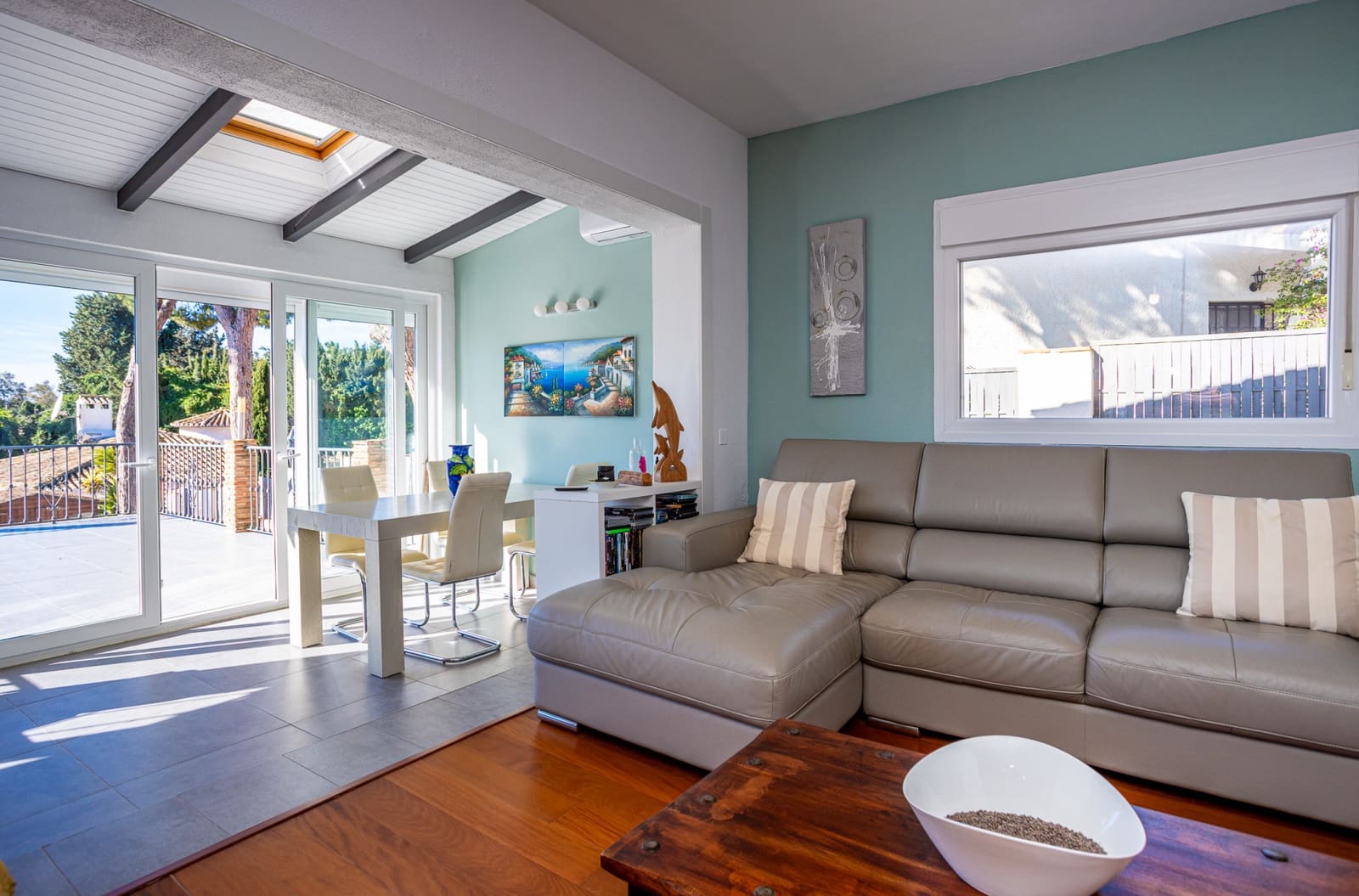 3 sovrum Villa till salu i Calahonda med pool garage - 695 000 € (Ref: 9525947)