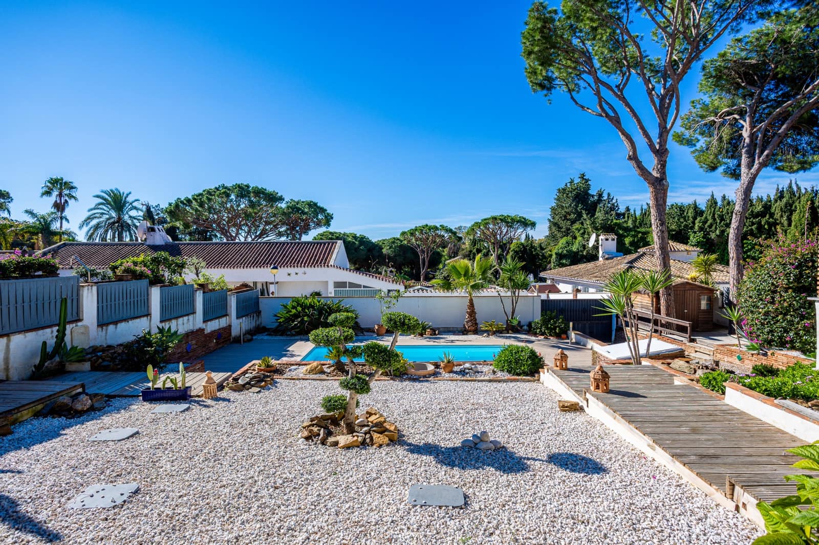 3 sovrum Villa till salu i Calahonda med pool garage - 695 000 € (Ref: 9525947)