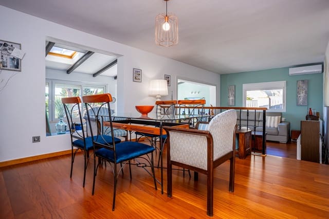 3 sovrum Villa till salu i Calahonda, Mijas med pool garage - 695 000 € (Ref: 9525947)