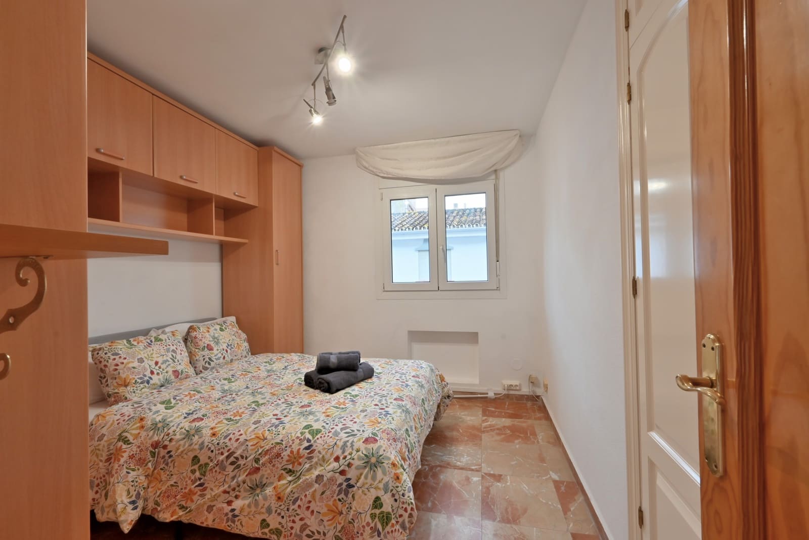 3 makuuhuone Omakotitalo myytävänä paikassa Fuengirola mukana 
autotalli - 479 000 € (Ref: 9567888)