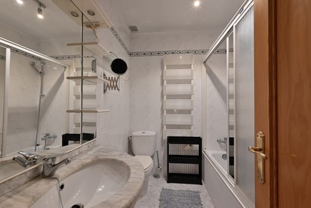 3 slaapkamer Huis te koop in Fuengirola met garage - € 479.000 (Ref: 9567888)