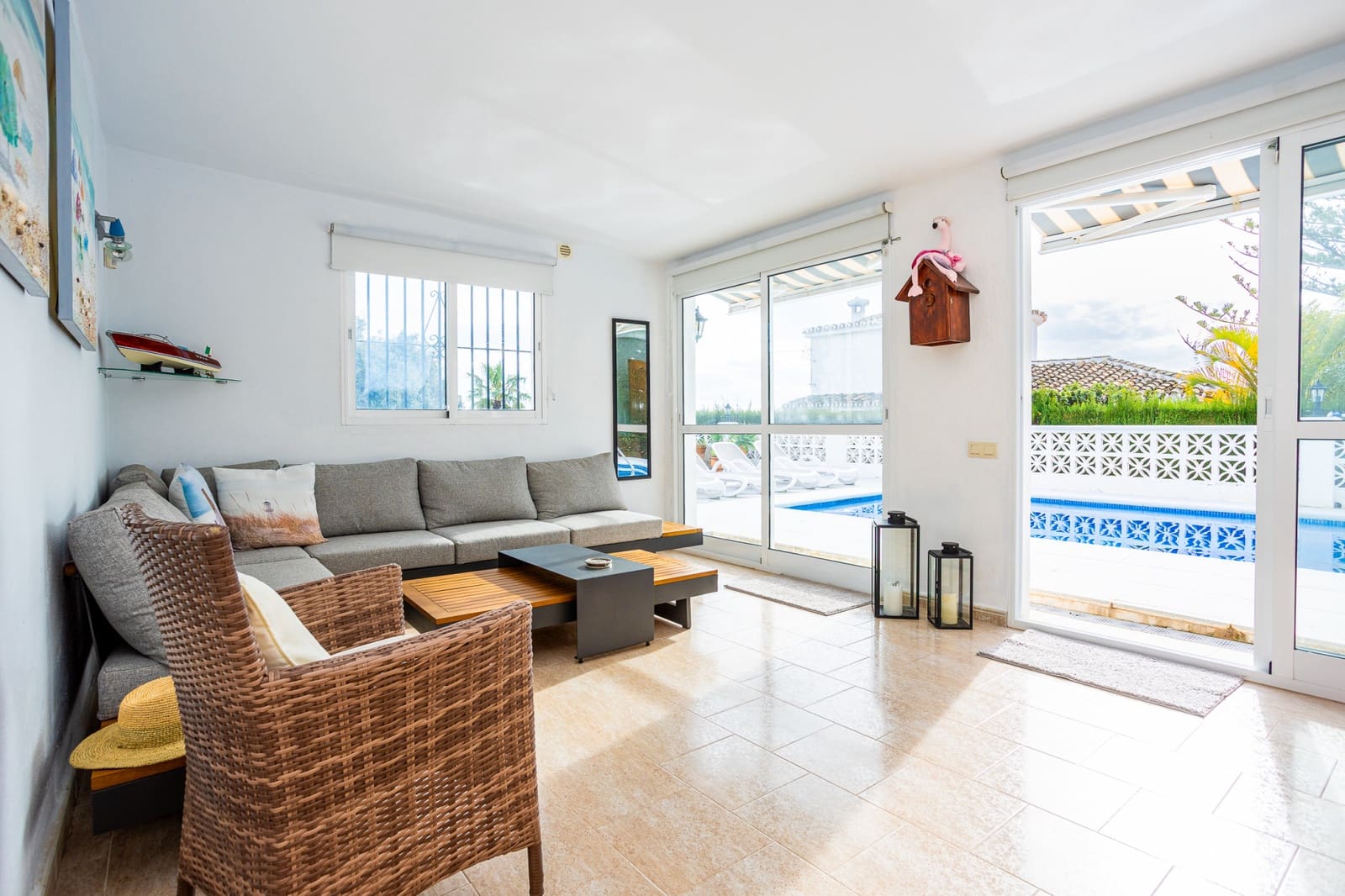 4 soverom Villa til salgs i Calahonda med svømmebasseng garasje - € 1 095 000 (Ref: 9570363)