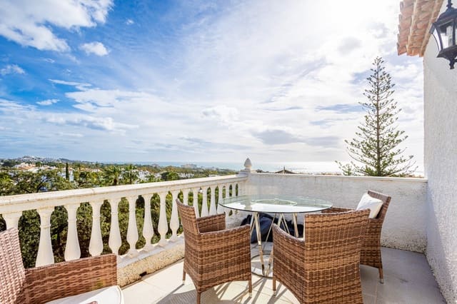 4 sypialnia Willa na sprzedaż w Calahonda, Mijas z basenem garażem - 1 029 000 € (Ref: 9570363)