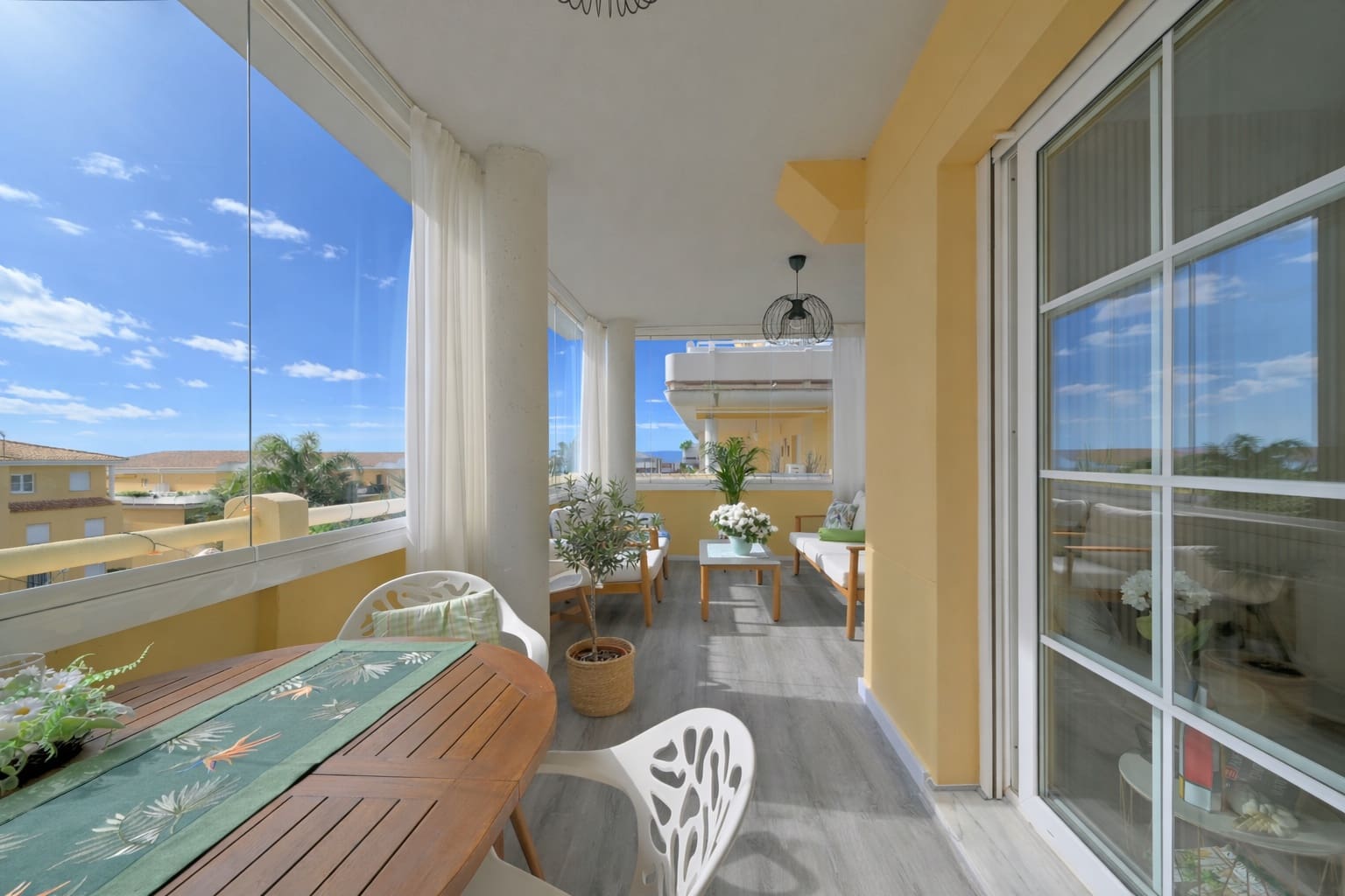 2 sypialnia Apartament na sprzedaż w Marbella z garażem - 525 000 € (Ref: 9585248)