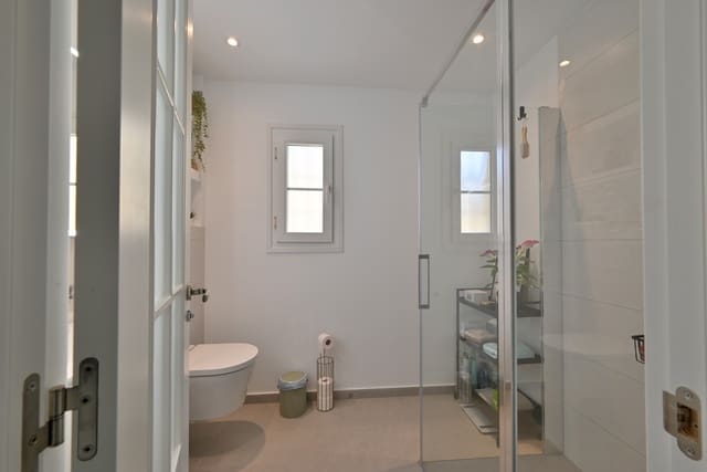 2 sypialnia Apartament na sprzedaż w Marbella z garażem - 525 000 € (Ref: 9585248)