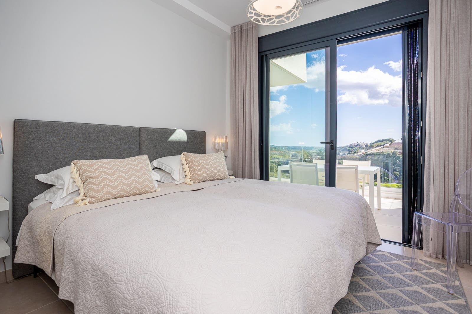 2 slaapkamer Appartement te koop in Mijas Costa met zwembad garage - € 475.000 (Ref: 9598509)