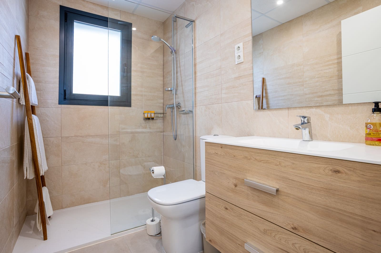 2 slaapkamer Appartement te koop in Mijas Costa met zwembad garage - € 475.000 (Ref: 9598509)