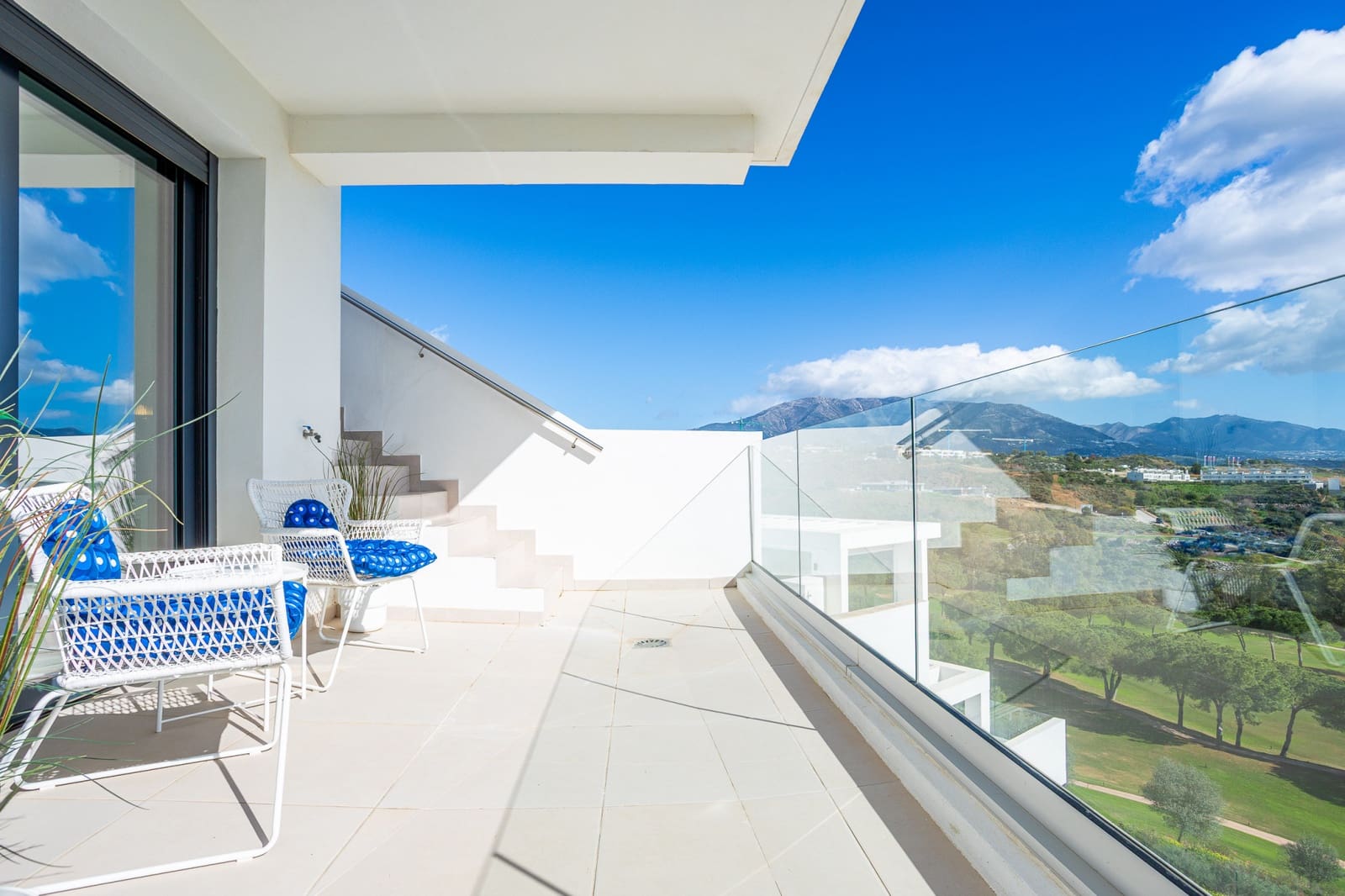 2 slaapkamer Appartement te koop in Mijas Costa met zwembad garage - € 475.000 (Ref: 9598509)