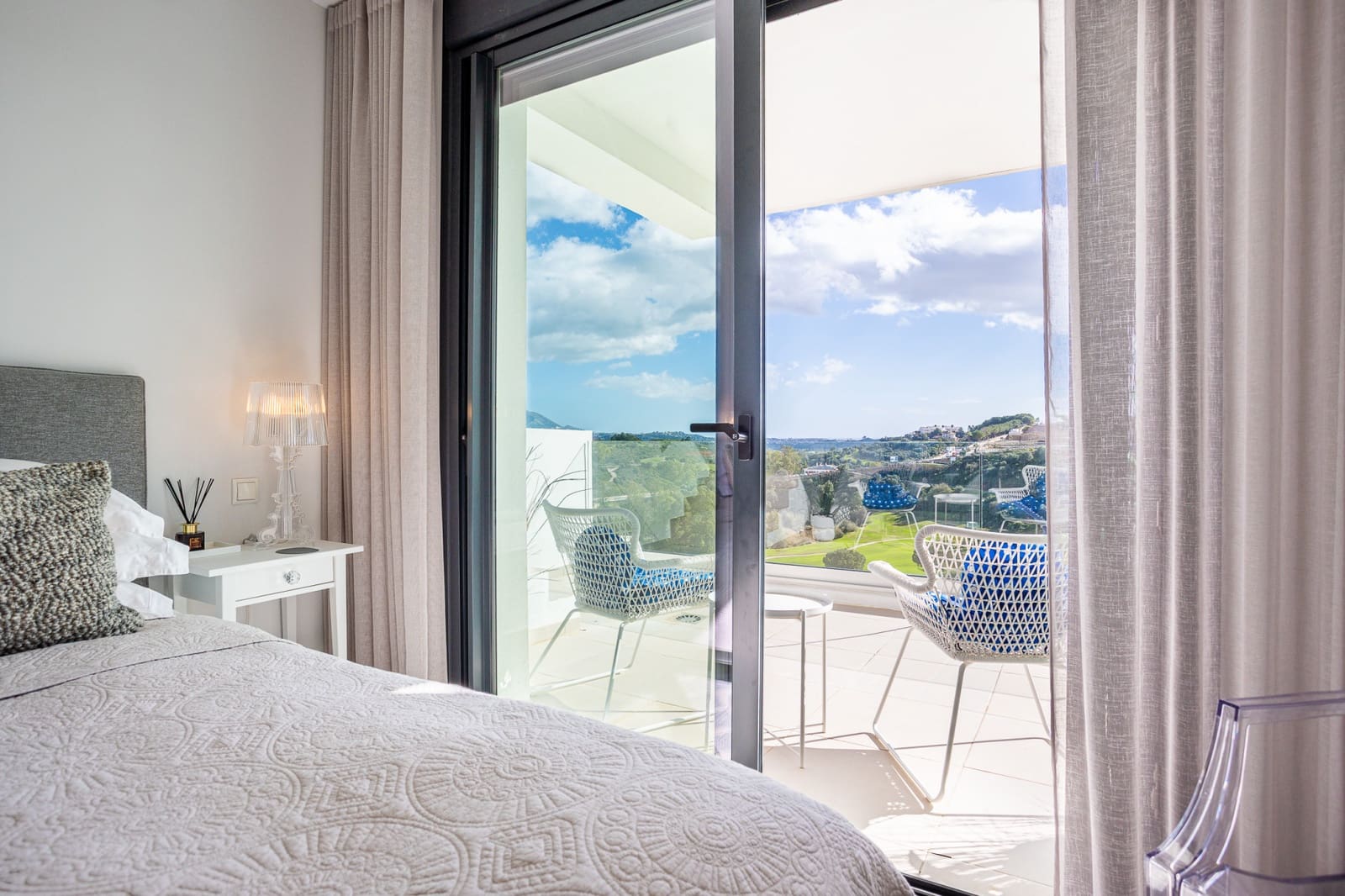 2 slaapkamer Appartement te koop in Mijas Costa met zwembad garage - € 475.000 (Ref: 9598509)