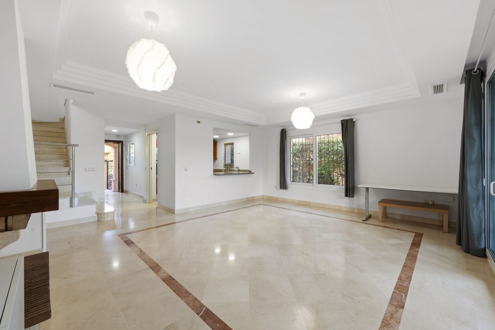 3 sypialnia Dom blizniak na sprzedaż w Riviera del Sol z basenem garażem - 525 000 € (Ref: 9604463)