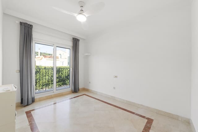 3 camera da letto Villetta Bifamiliare in vendita in Riviera del Sol, Mijas con piscina garage - 525.000 € (Rif: 9604463)