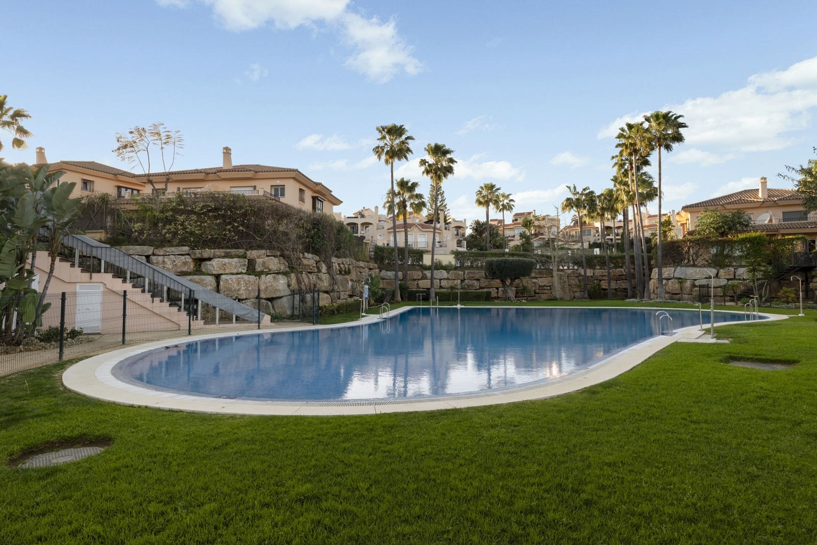 3 sypialnia Dom blizniak na sprzedaż w Riviera del Sol z basenem garażem - 525 000 € (Ref: 9604463)