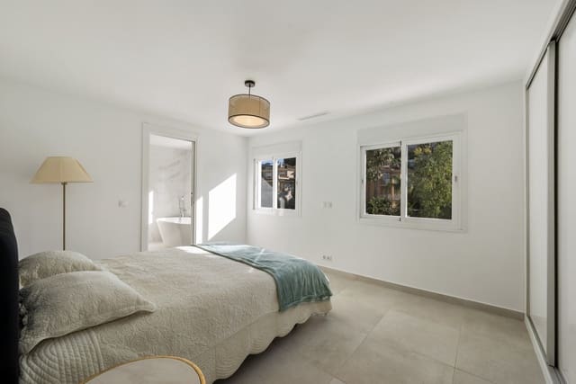 4 sypialnia Willa na sprzedaż w Campo Mijas, Mijas z basenem garażem - 899 000 € (Ref: 9618852)