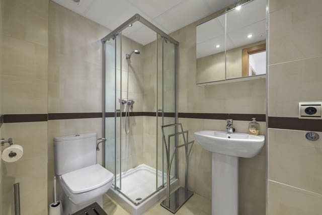 2 quarto Apartamento para venda em La Cala de Mijas, Mijas com piscina garagem - 360 000 € (Ref: 9633693)