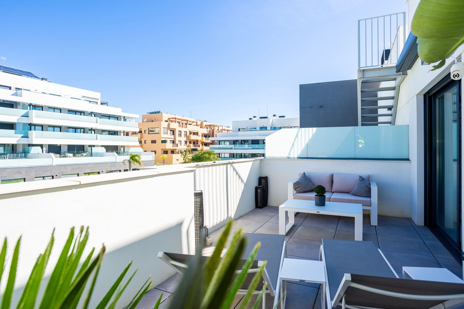 3 chambre Penthouse à vendre à La Cala de Mijas avec piscine garage - 1 150 000 € (Ref: 9643643)