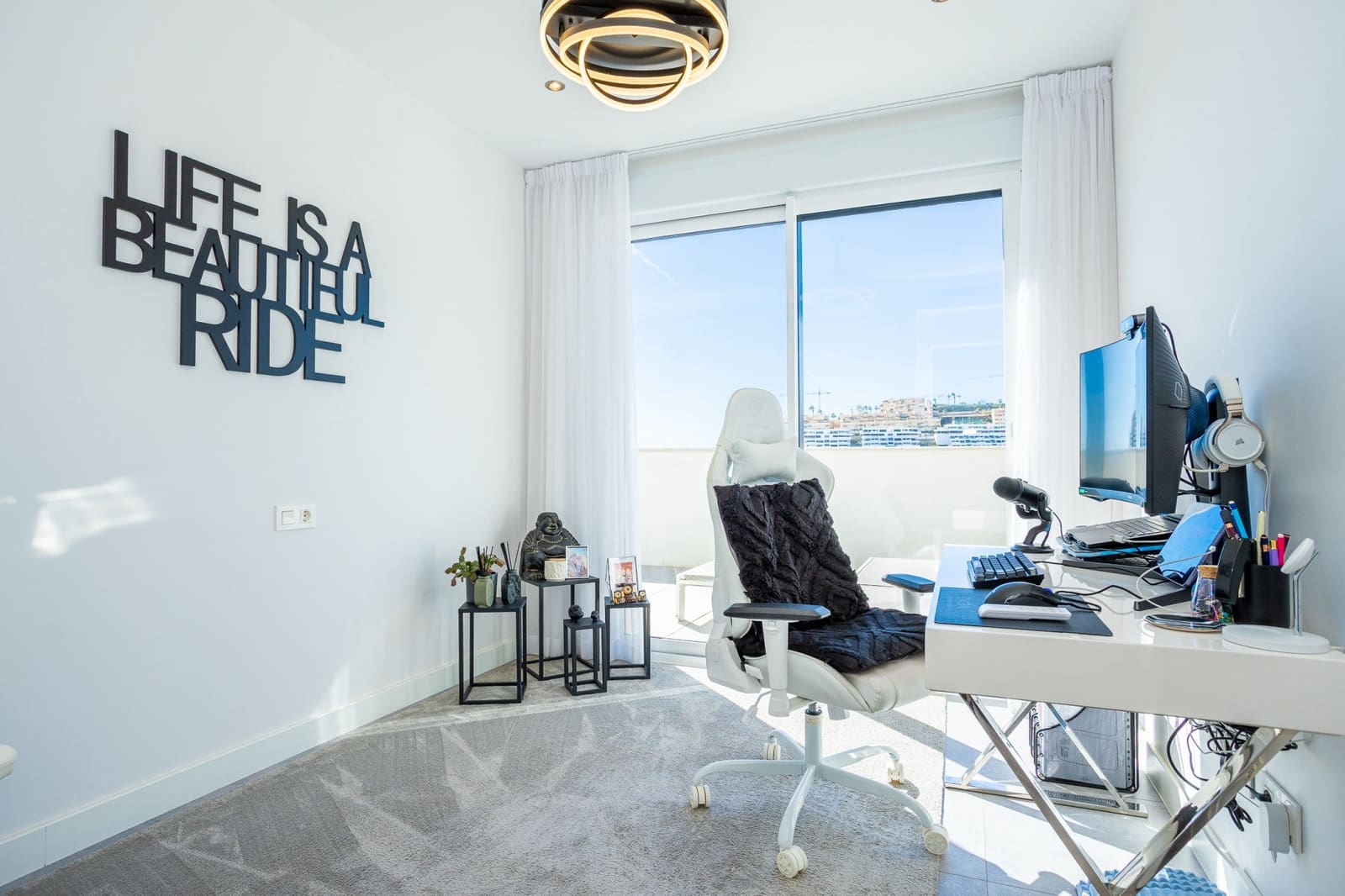 3 chambre Penthouse à vendre à La Cala de Mijas avec piscine garage - 1 150 000 € (Ref: 9643643)