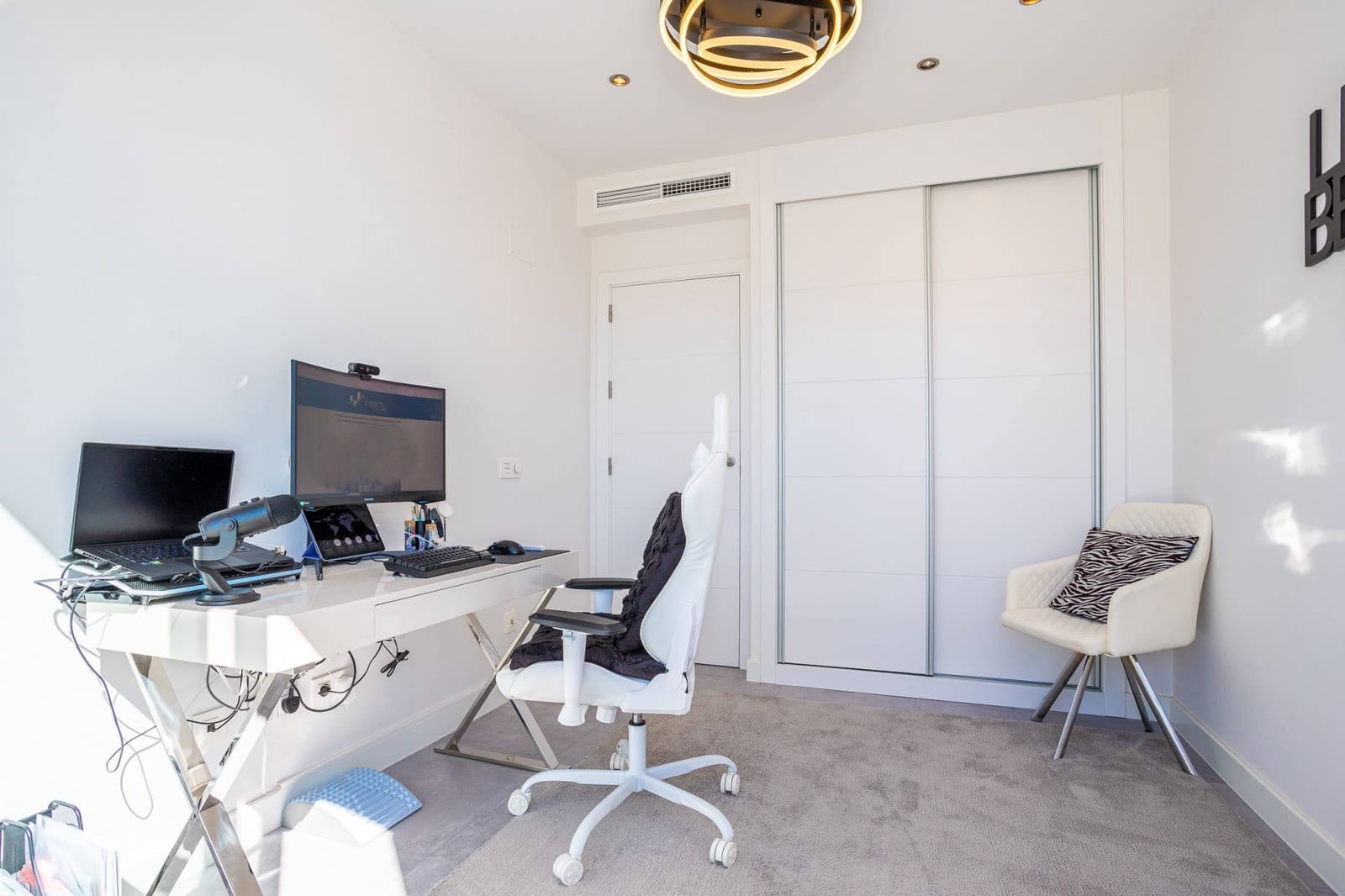 3 chambre Penthouse à vendre à La Cala de Mijas avec piscine garage - 1 150 000 € (Ref: 9643643)