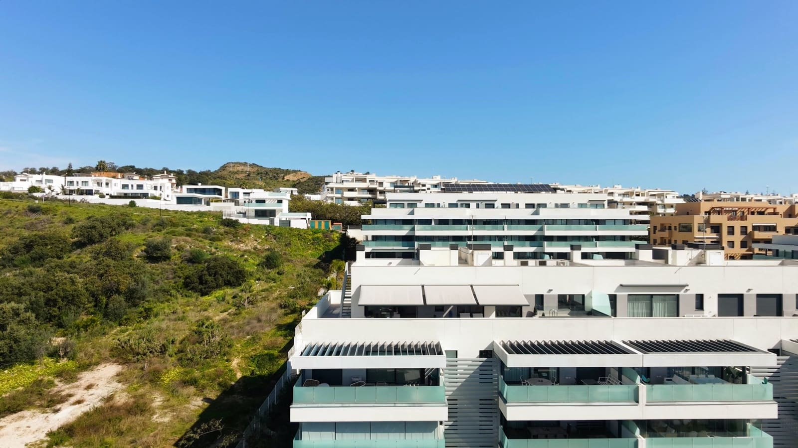 3 chambre Penthouse à vendre à La Cala de Mijas avec piscine garage - 1 150 000 € (Ref: 9643643)