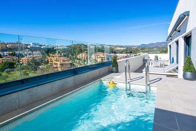 3 sypialnia Penthouse na sprzedaż w La Cala de Mijas, Mijas z basenem garażem - 1 150 000 € (Ref: 9643643)