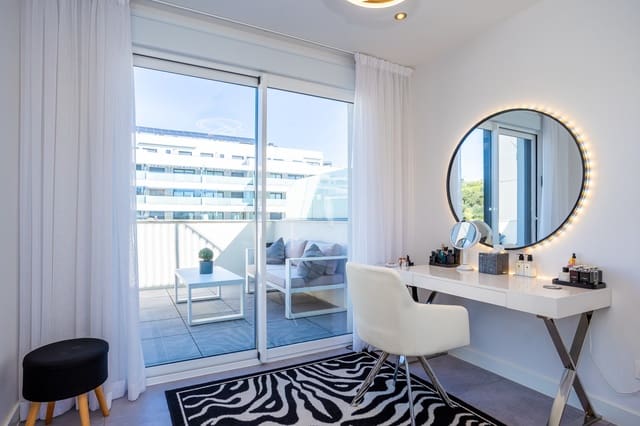 3 sypialnia Penthouse na sprzedaż w La Cala de Mijas, Mijas z basenem garażem - 1 150 000 € (Ref: 9643643)