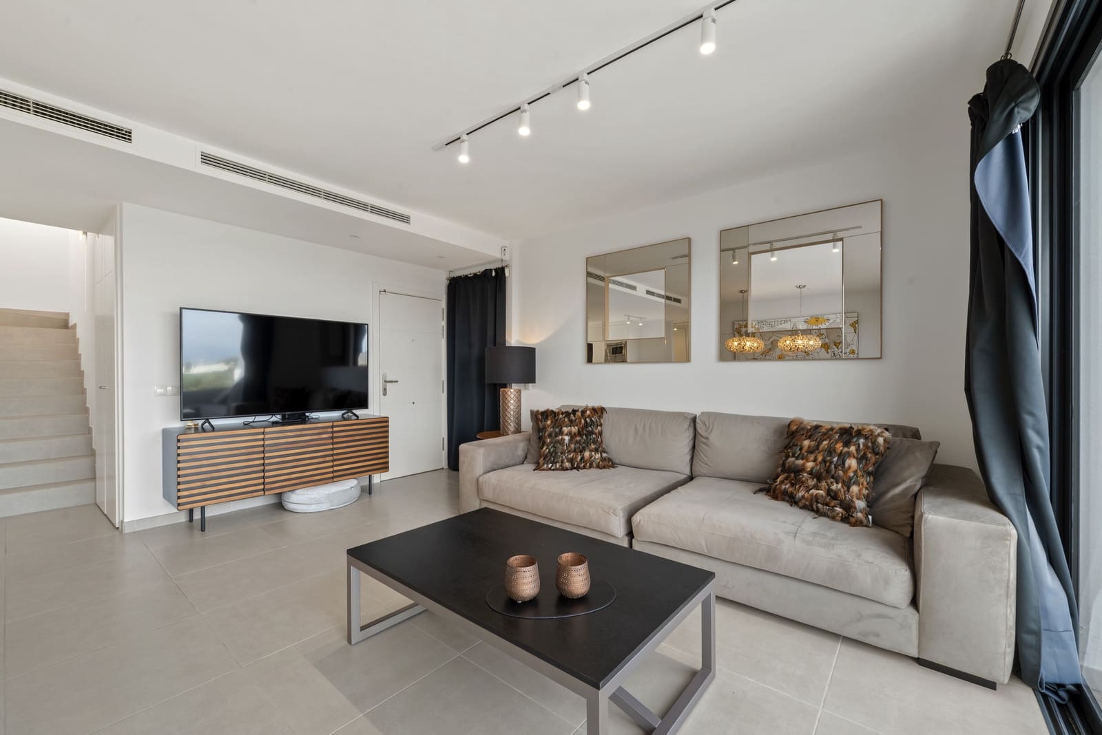 3 bedroom Penthouse for sale in Mijas Costa with pool garage - € 725,000 (Ref: 9643644)