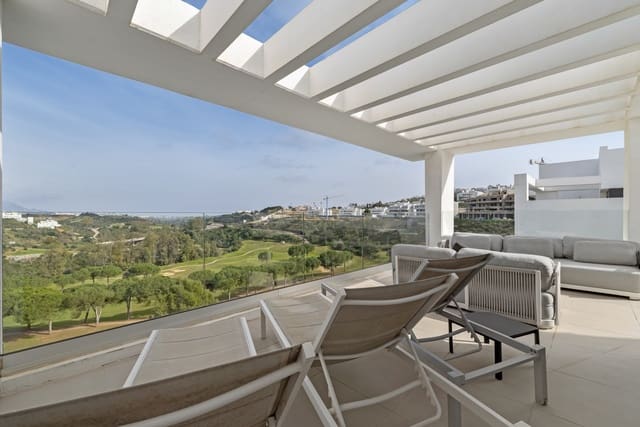 3 bedroom Penthouse for sale in Mijas Costa, Mijas with pool garage - € 725,000 (Ref: 9643644)