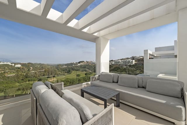 3 bedroom Penthouse for sale in Mijas Costa, Mijas with pool garage - € 725,000 (Ref: 9643644)