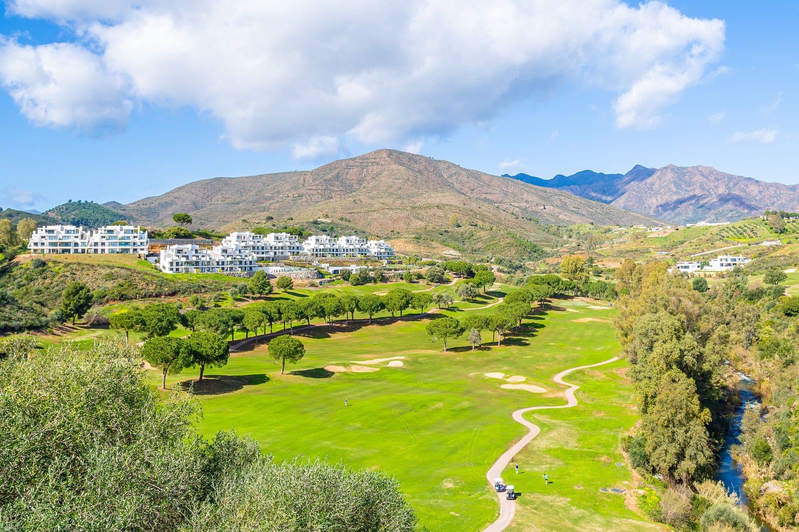 3 bedroom Penthouse for sale in Mijas Costa with pool garage - € 725,000 (Ref: 9643644)