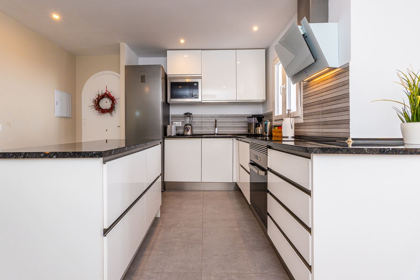 3 chambre Appartement à vendre à Riviera del Sol avec piscine - 470 000 € (Ref: 9643646)