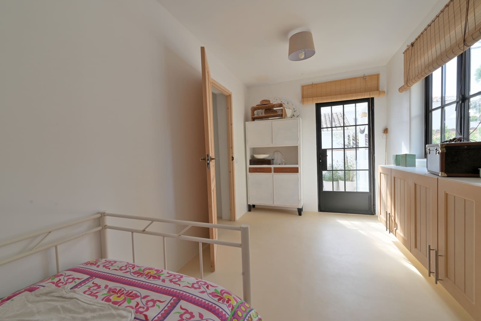 3 soveværelse Villa til salg i Calahonda med swimmingpool garage - € 645.000 (Ref: 9646746)