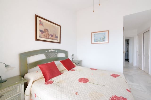 3 makuuhuone Kattohuoneisto myytävänä paikassa Calahonda, Mijas mukana uima-altaan 
autotalli - 470 000 € (Ref: 9654510)