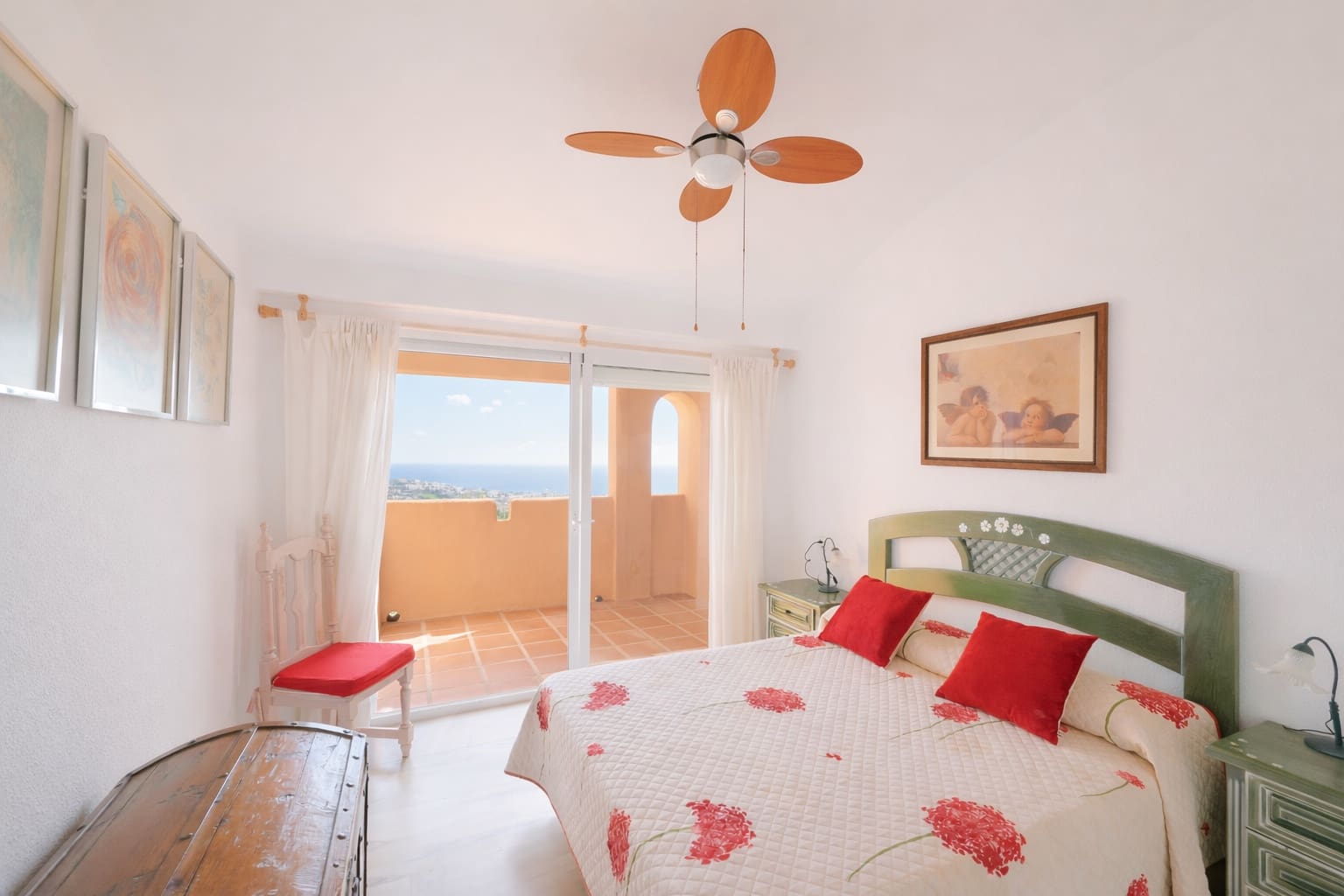 3 makuuhuone Kattohuoneisto myytävänä paikassa Calahonda mukana uima-altaan 
autotalli - 470 000 € (Ref: 9654510)