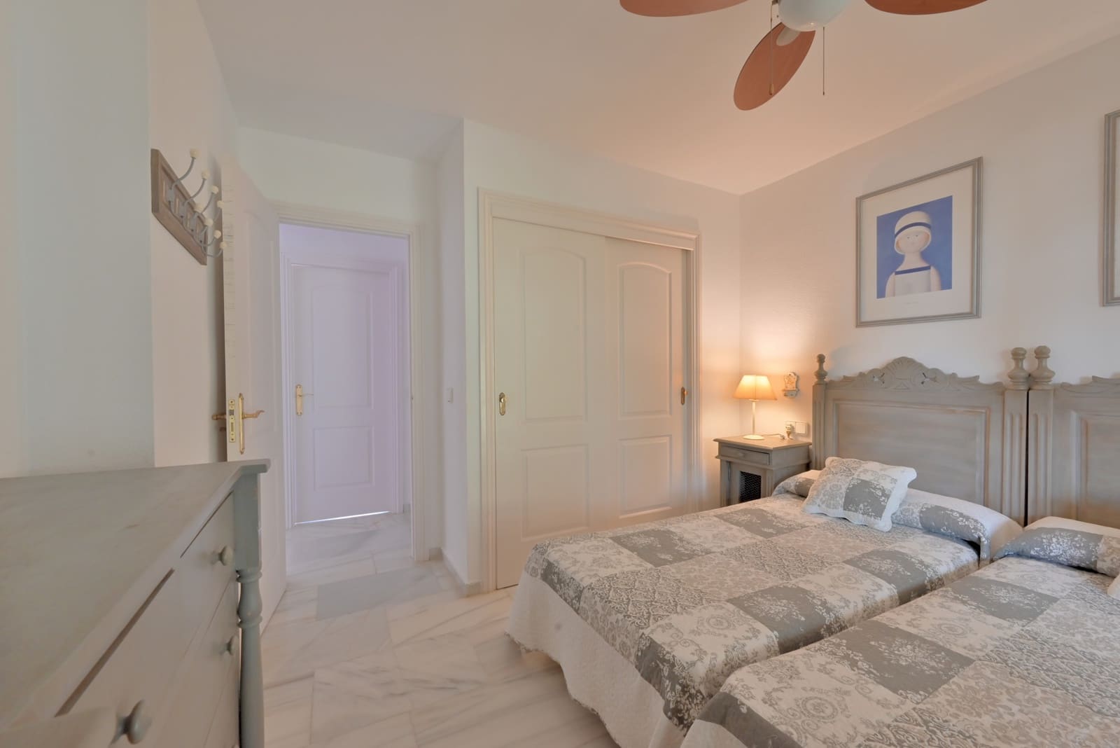 3 makuuhuone Kattohuoneisto myytävänä paikassa Calahonda mukana uima-altaan 
autotalli - 470 000 € (Ref: 9654510)