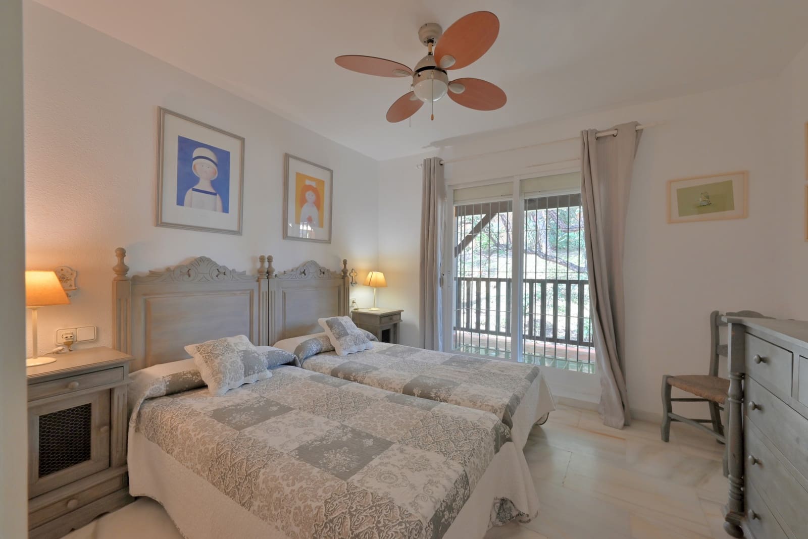 3 makuuhuone Kattohuoneisto myytävänä paikassa Calahonda mukana uima-altaan 
autotalli - 470 000 € (Ref: 9654510)