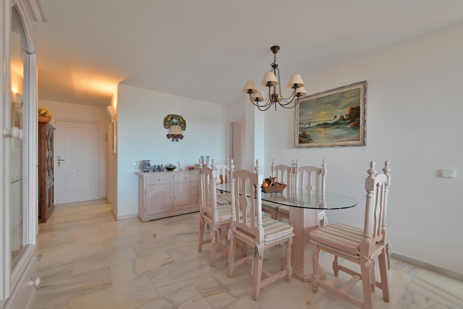 3 makuuhuone Kattohuoneisto myytävänä paikassa Calahonda mukana uima-altaan 
autotalli - 470 000 € (Ref: 9654510)