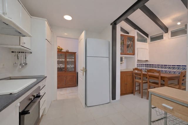 3 sovrum Takvåning till salu i Calahonda, Mijas med pool garage - 470 000 € (Ref: 9654510)