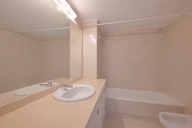 3 sovrum Takvåning till salu i Calahonda, Mijas med pool garage - 470 000 € (Ref: 9654510)