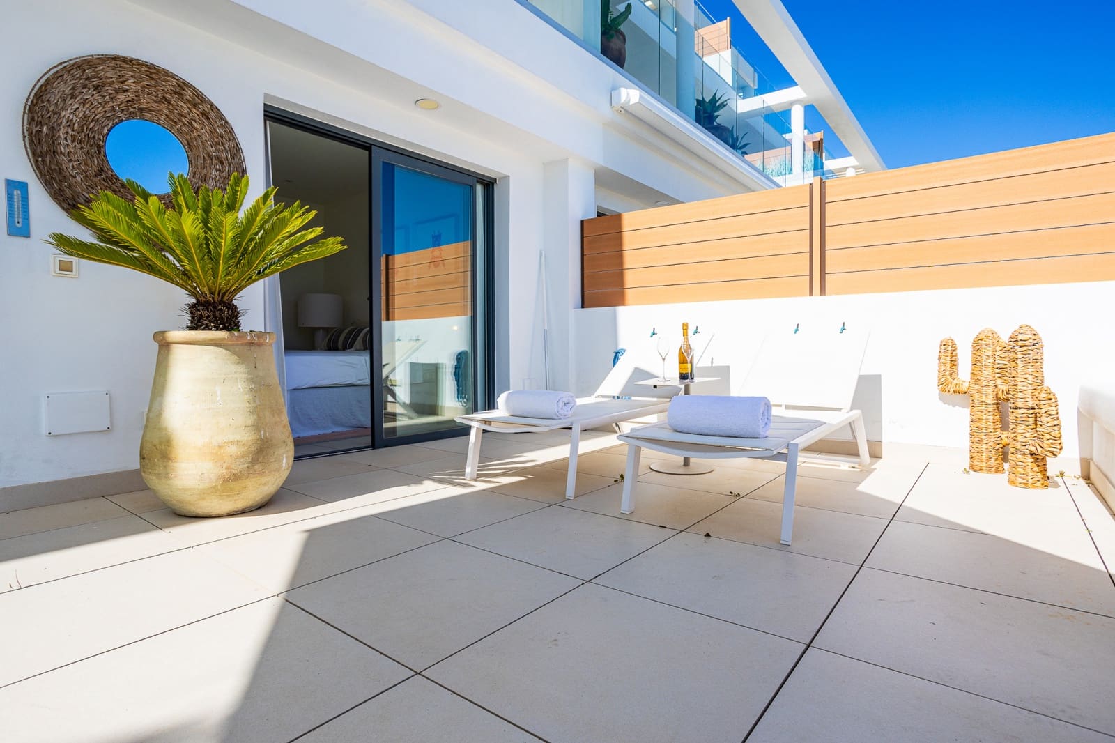 3 makuuhuone Huoneisto myytävänä paikassa La Cala de Mijas mukana uima-altaan 
autotalli - 795 000 € (Ref: 9654511)