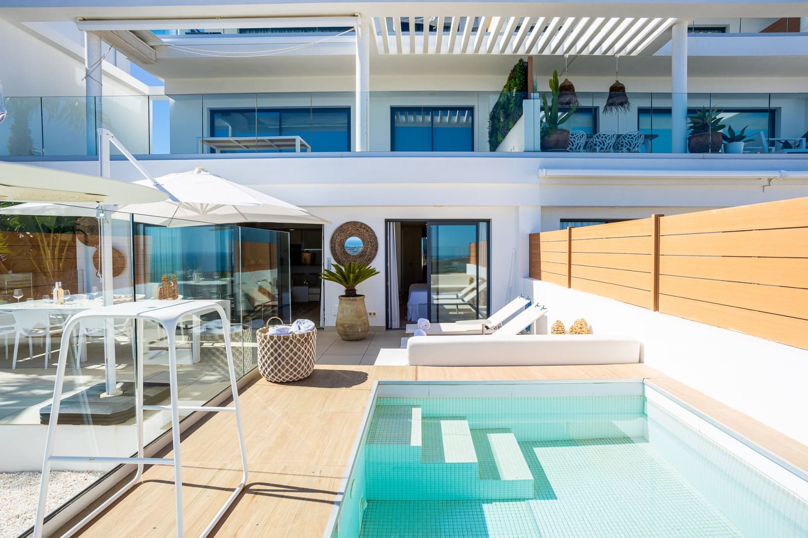 3 makuuhuone Huoneisto myytävänä paikassa La Cala de Mijas mukana uima-altaan 
autotalli - 795 000 € (Ref: 9654511)