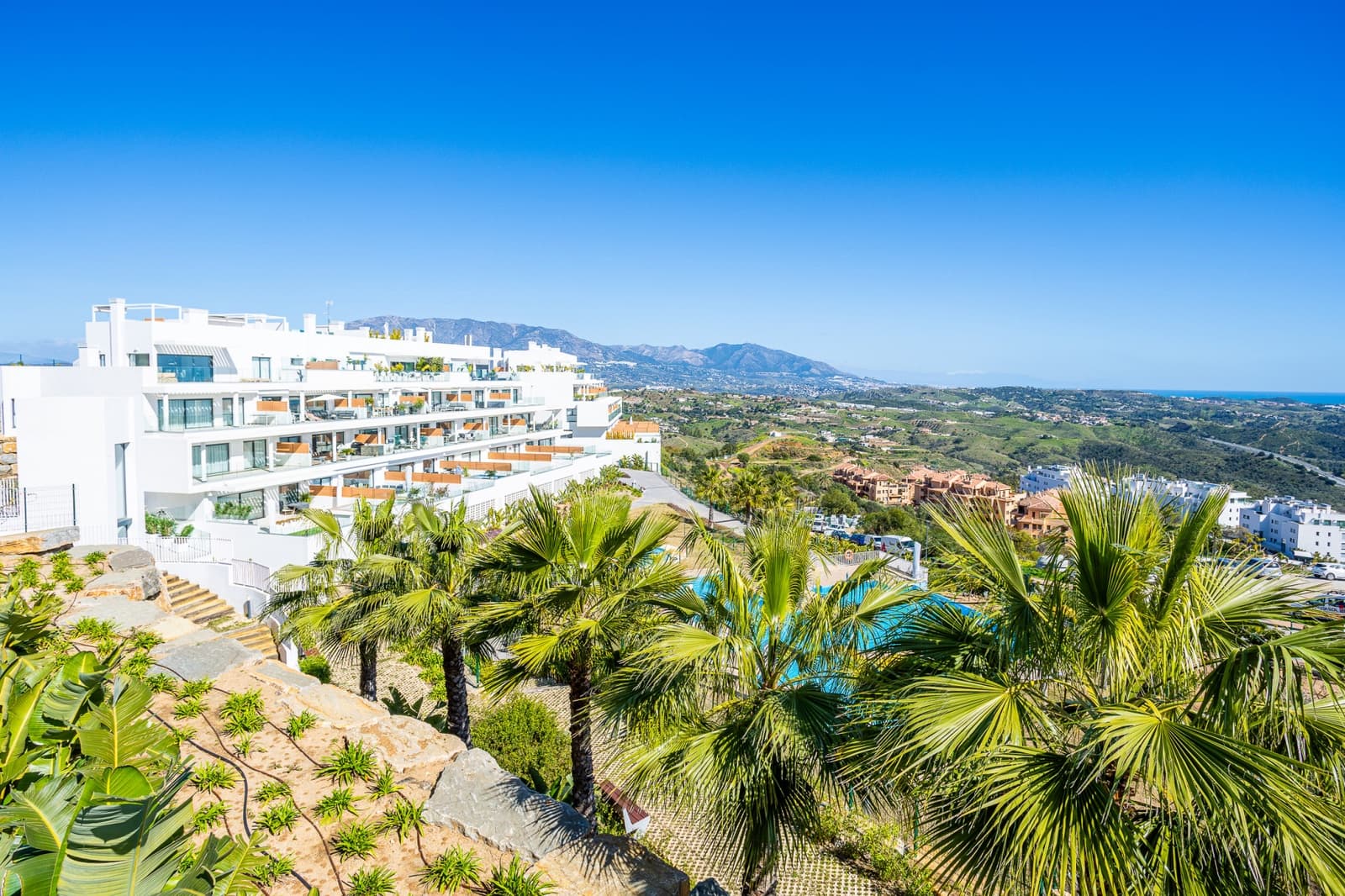 3 makuuhuone Huoneisto myytävänä paikassa La Cala de Mijas mukana uima-altaan 
autotalli - 795 000 € (Ref: 9654511)